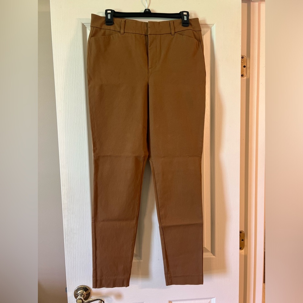 Old Navy High-Rise Pixie Pants